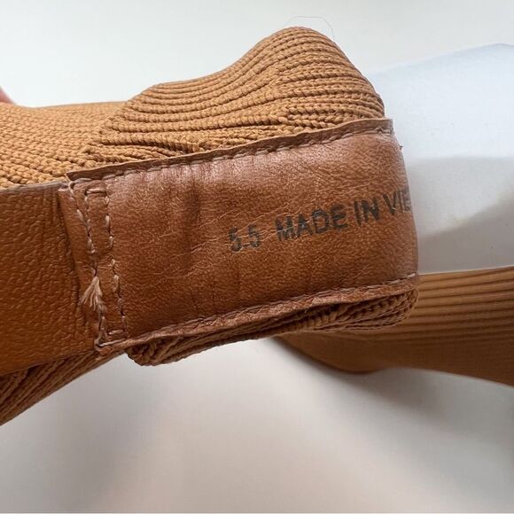 Everlane The Glove Boot Toffee Rib Knit Ankle Sock ReKnit Block Heel Sz 5.5 New - Picture 16 of 17